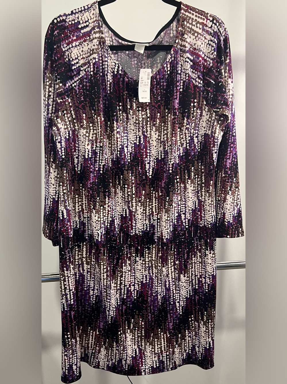 NWT Avenue Bell Sleeve Dress Size 14/16